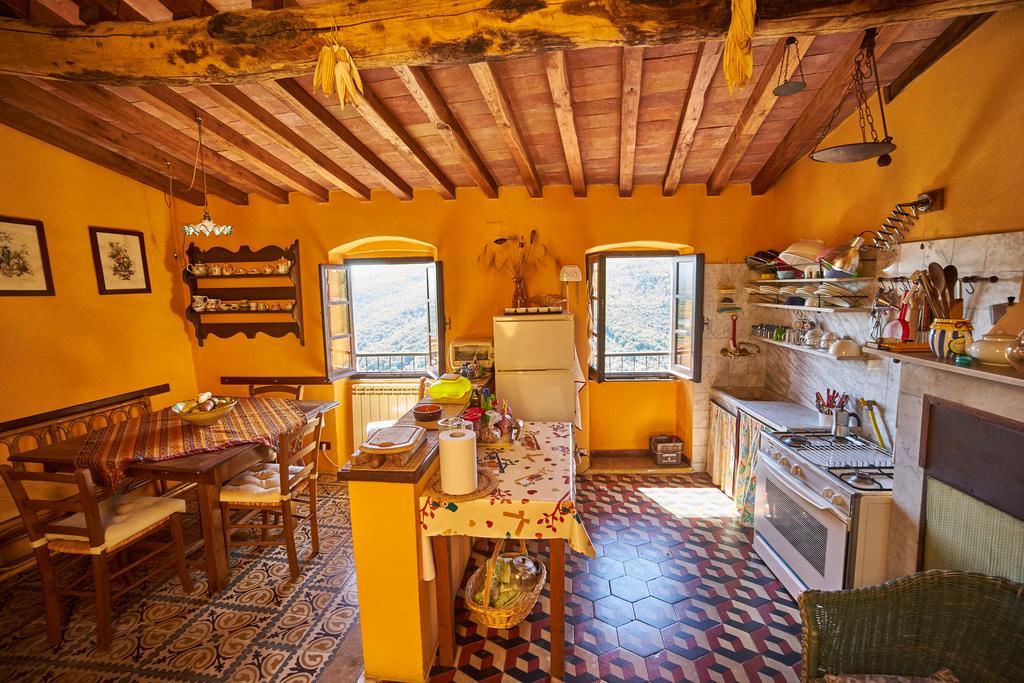 Sotto Il Castello Trebiano Ngoại thất bức ảnh